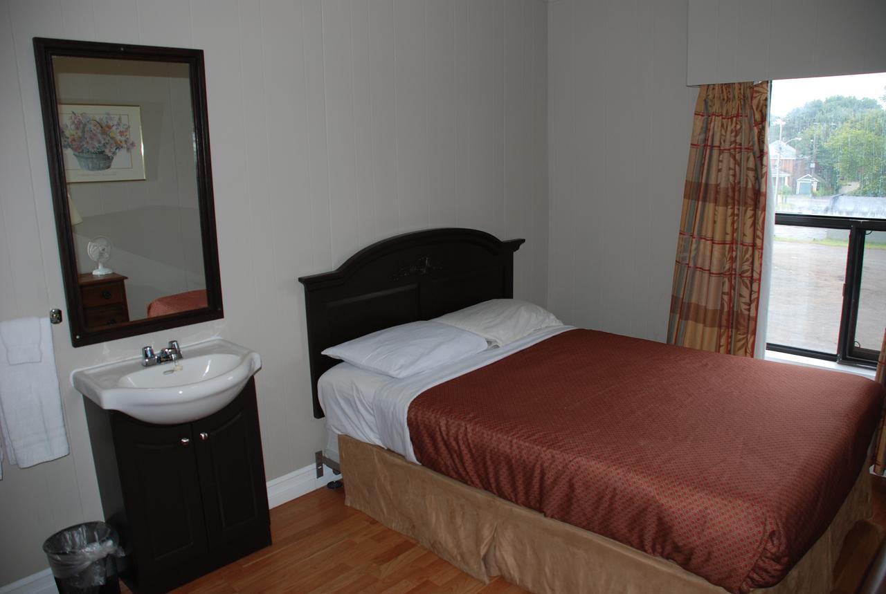 Algonquin Hotel Sault Ste. Marie Zewnętrze zdjęcie